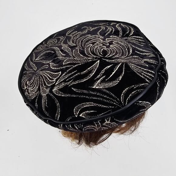 VTG Hat Evening Cocktail Cap Black & Gold Velvet Beret Dressy Formal Size XL - Picture 2 of 8